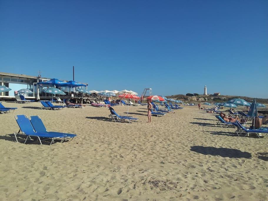A Stone'S Throw From Everything Pafos Exterior foto